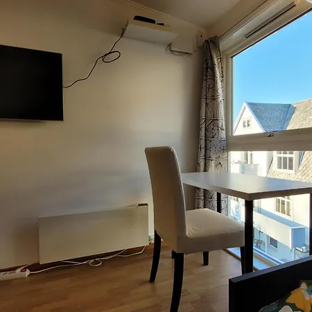 Appartement Koselig Naert Sentrum